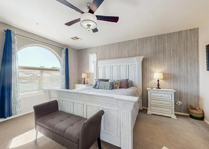 Holiday home Sports & Sun: Goodyear W/ Pool Near Stadiums *