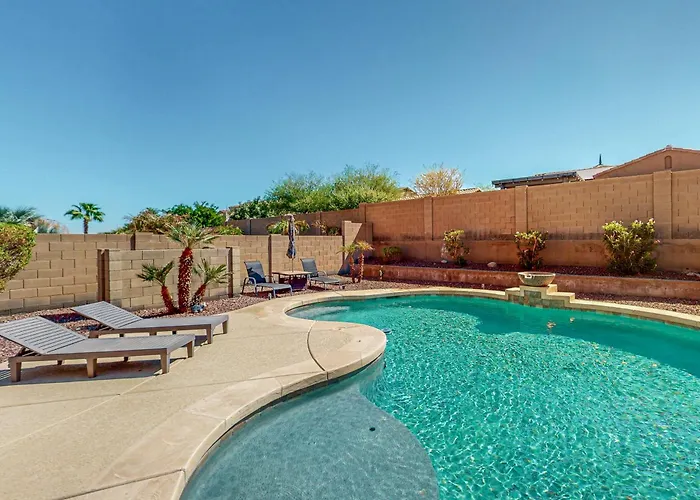Sports & Sun: Goodyear W/ Pool Near Stadiums Holiday home Liberty